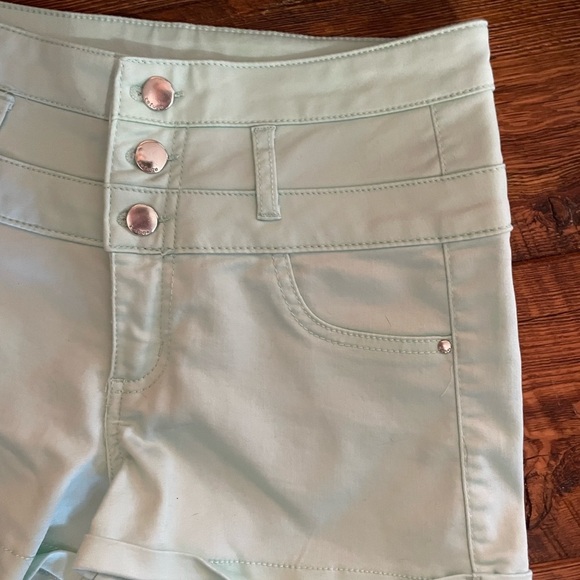 High waisted refuge shorts teal size 4 - Picture 2 of 8